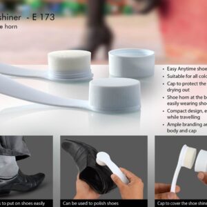 Shoe shiner with Shoe horn