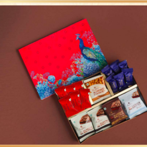 ROYAL PEACOCK BOX